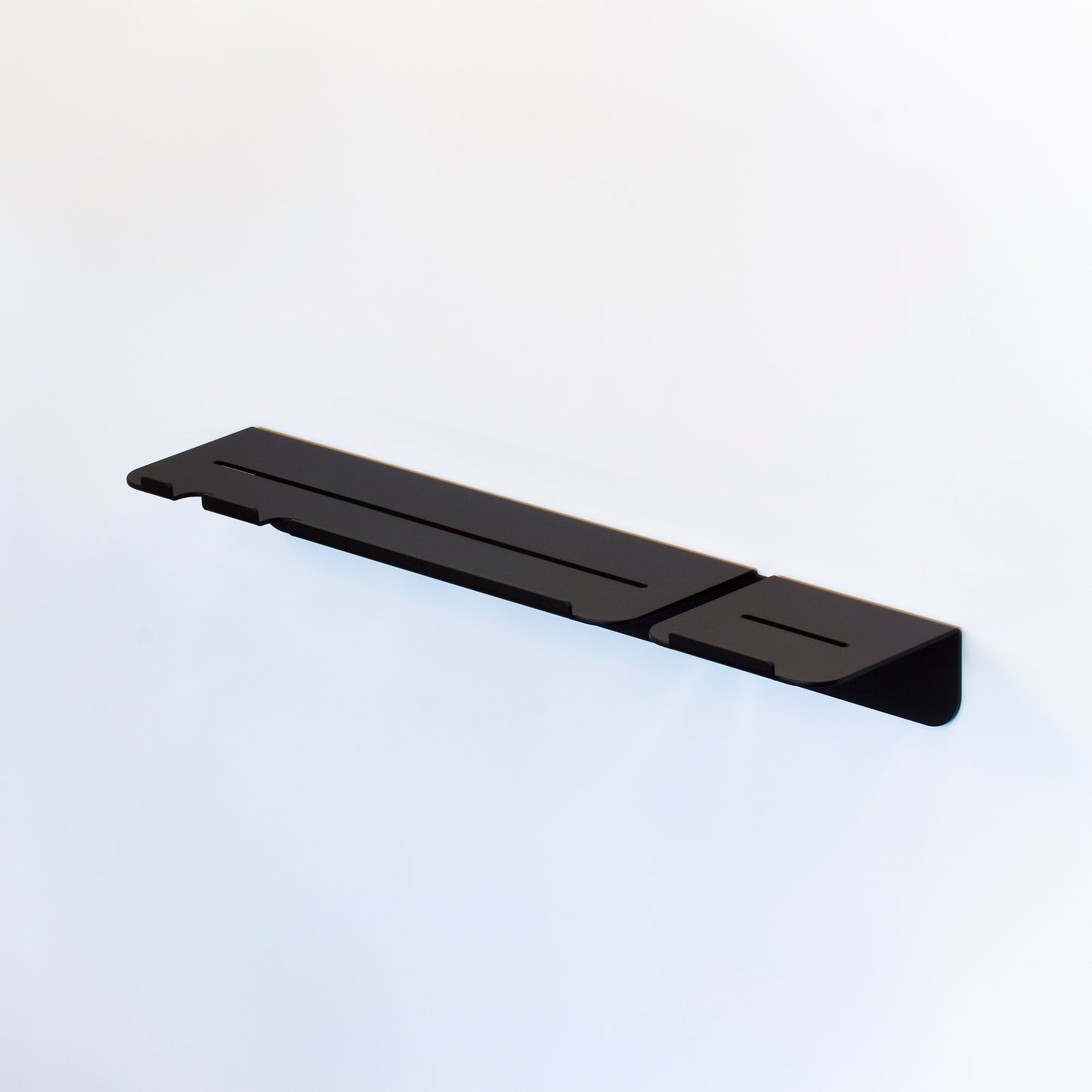 Crisp &Co. Iplo Shower Shelf