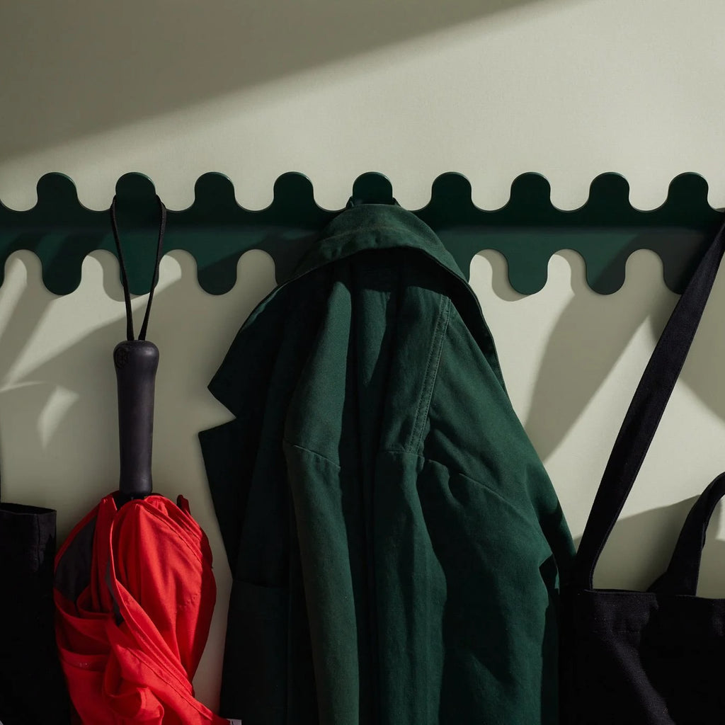 Oddthing. Wiggle Wall Hanger