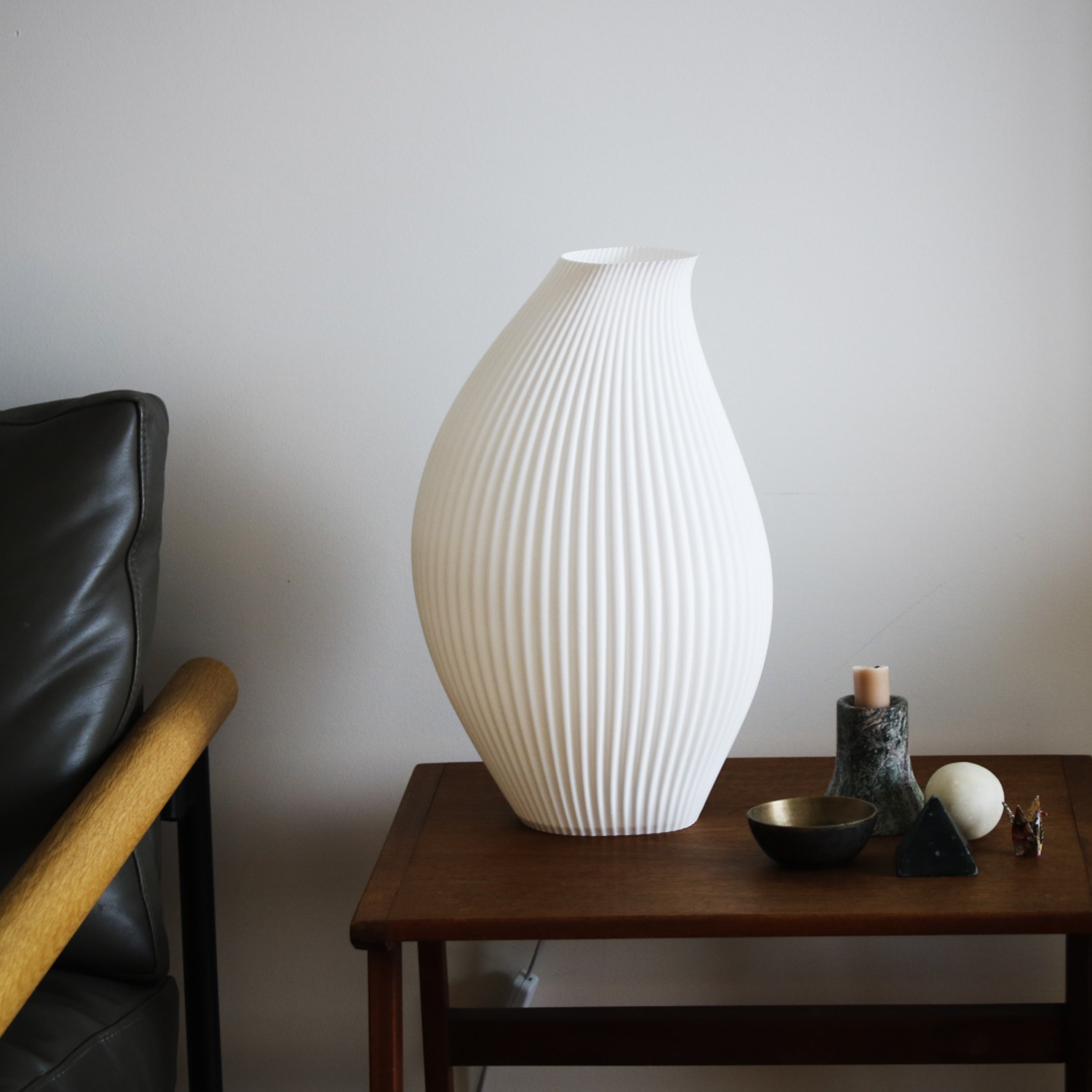 Cam Barrett. Romy 35 Lamp