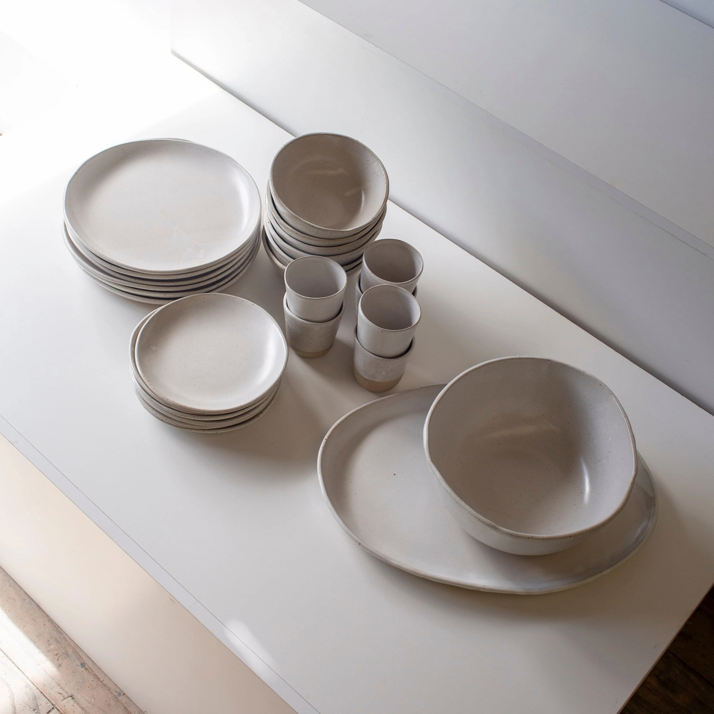 Lil Ceramics. Everyday Essentials Dinner Set