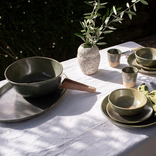 Lil Ceramics. Essentials Dinner Set - Kelp