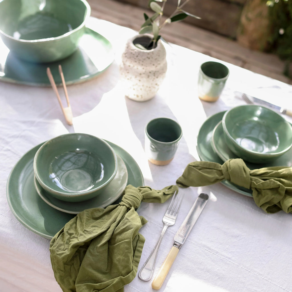 Lil Ceramics. Everyday Essentials Dinner Set