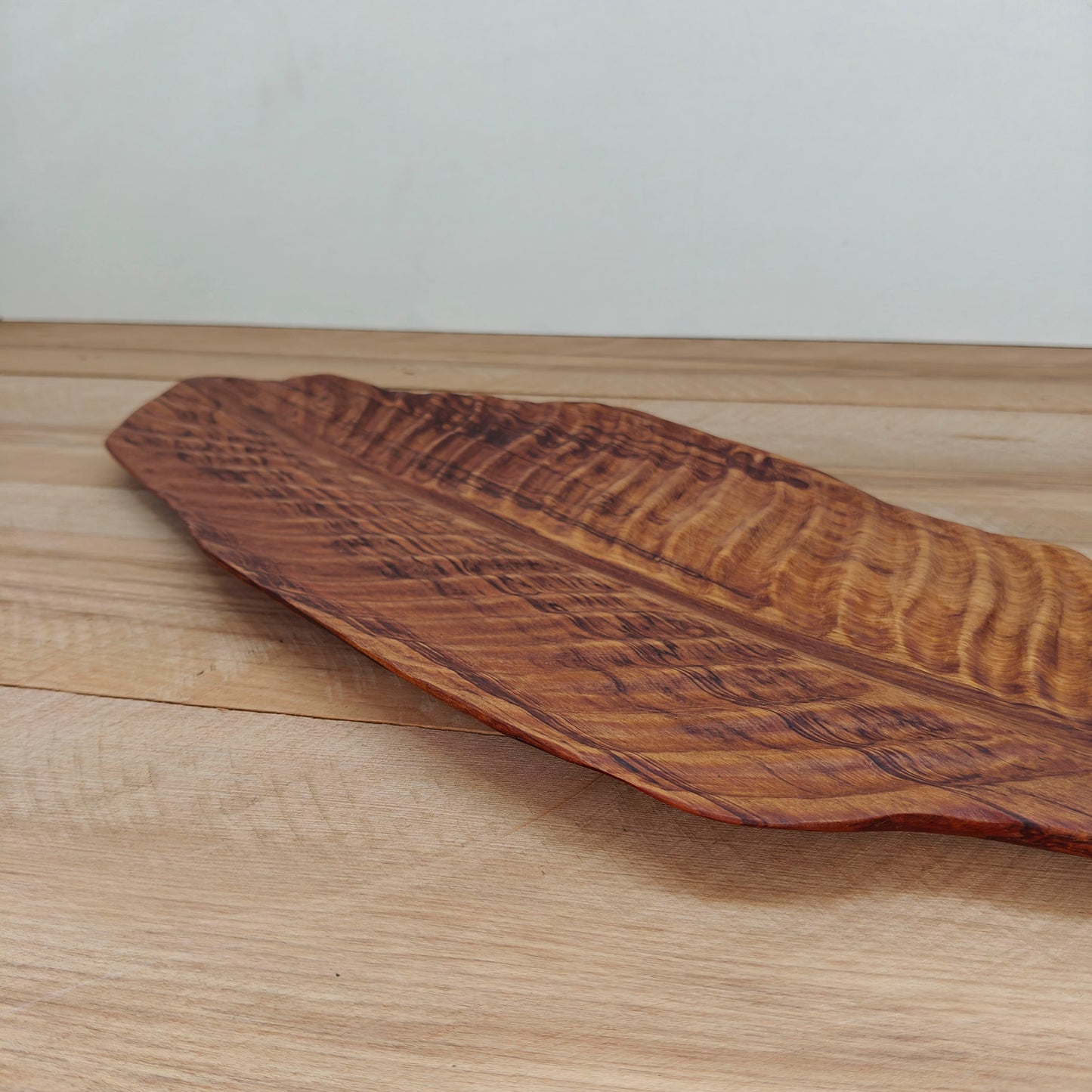 Nice.Jo. - Jo Bidwell. Paradise Leaf Platter 01