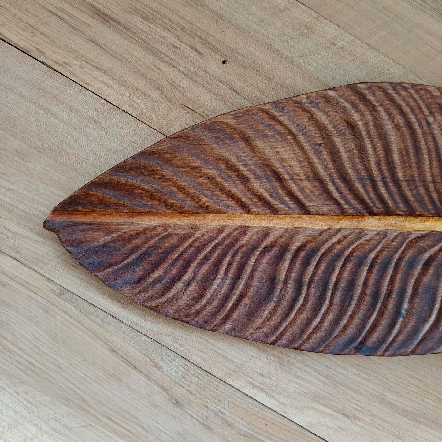 Nice.Jo. - Jo Bidwell. Paradise Leaf Platter 02