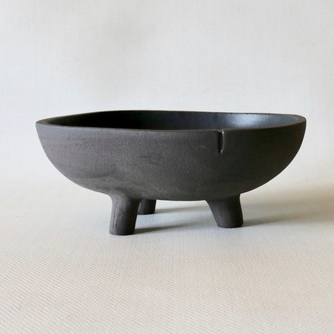 Shaw Road Ceramics. Midi Tri Bowl -  Textured White