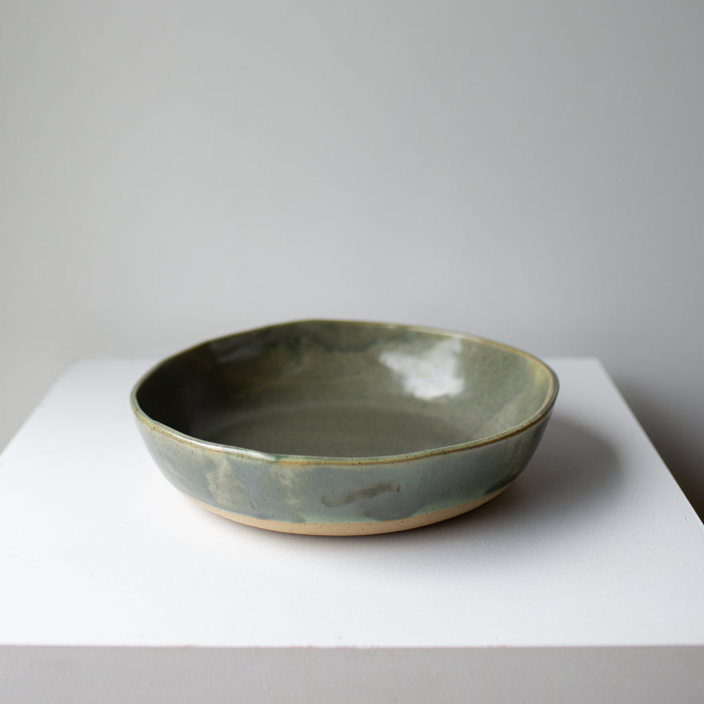 Lil Ceramics. Everyday Large Serving Bowl