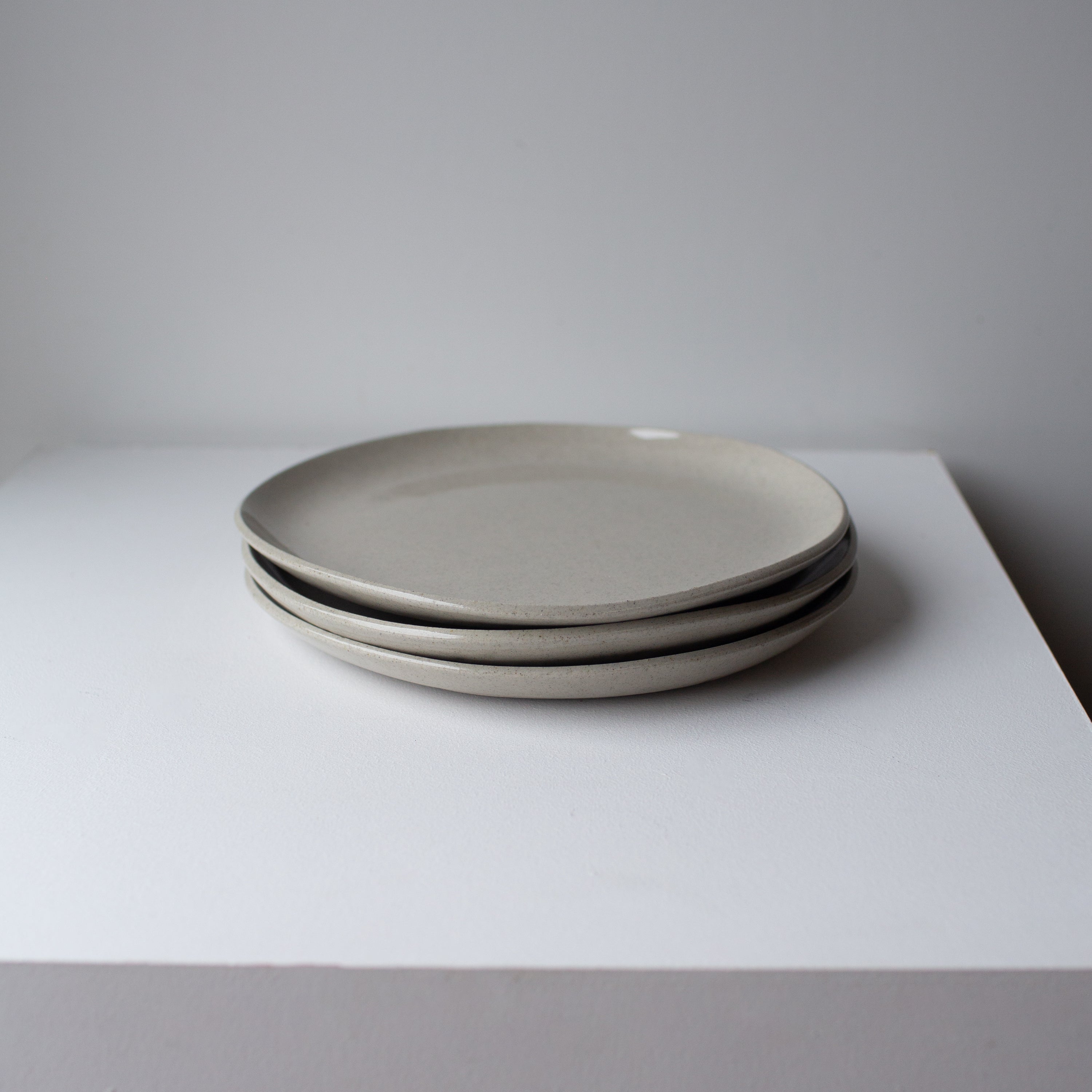 Lil Ceramics. Everyday Large Plate