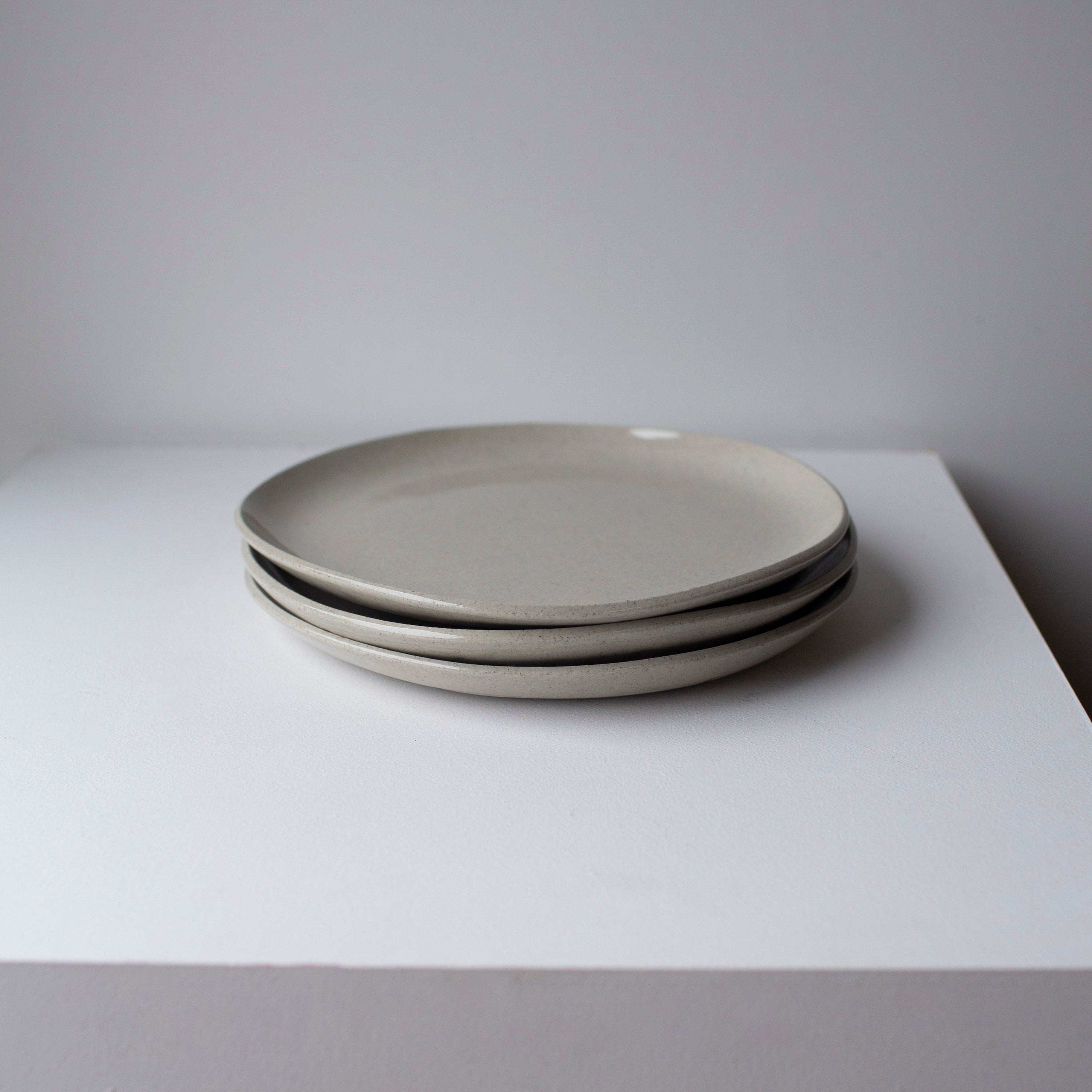 Lil Ceramics. Everyday Large Plate