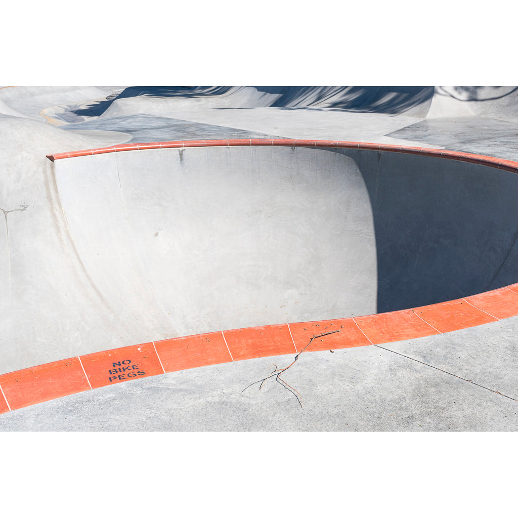 Sophie Heyworth. Skatepark series | Bowl 3